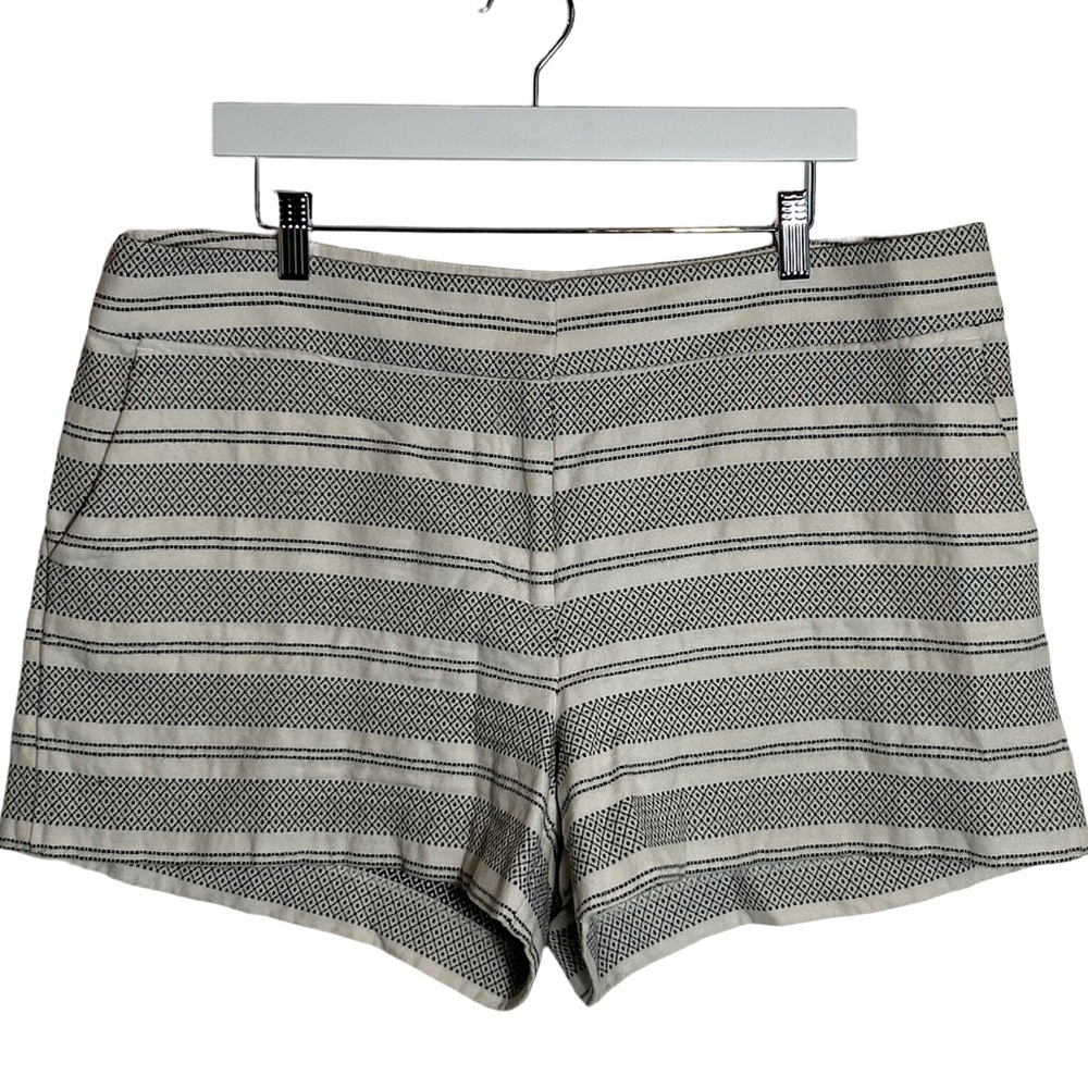 Loft Riviera Shorts Size 14